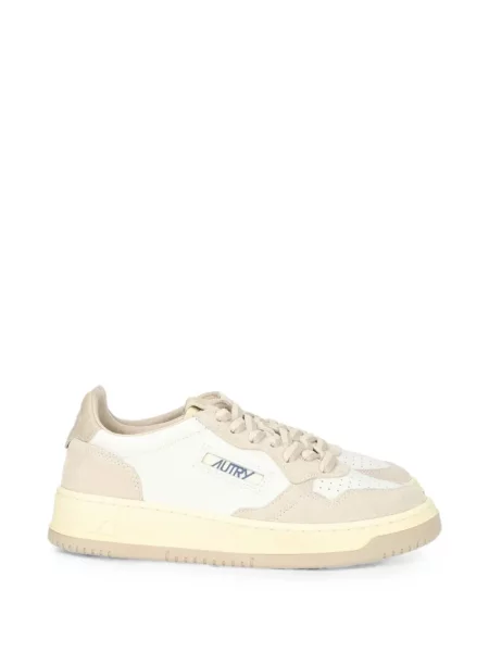 Sneakerși Autry din piele de căprioară cu pene alb
