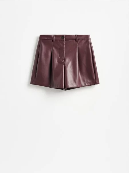 Reserved Pantaloni scurți din piele ecologică maro-închis maro