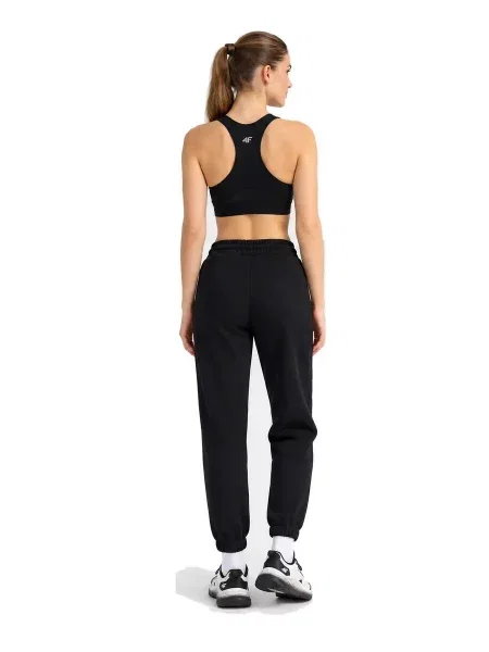 Spodnie dresowe typu jogger 4F czarne