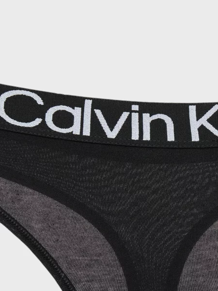 Стринги Calvin Klein черные