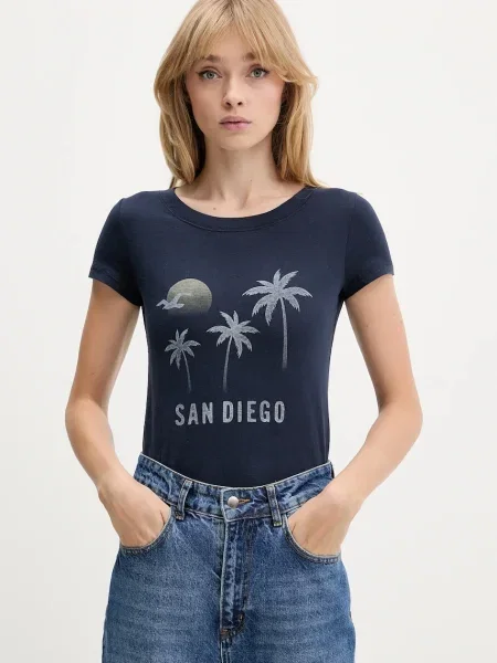 Тениска Hollister Co. дамска тъмносиньо