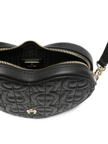 Ватиран чанта Aigner със сърца черно