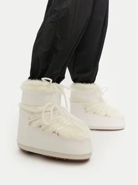 Moon Boot śniegowce MB ICON LOW FAUX FUR biały