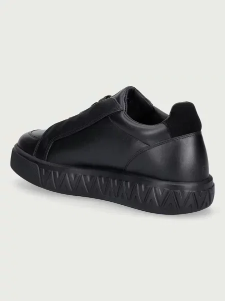 Кожаные кроссовки Valentino