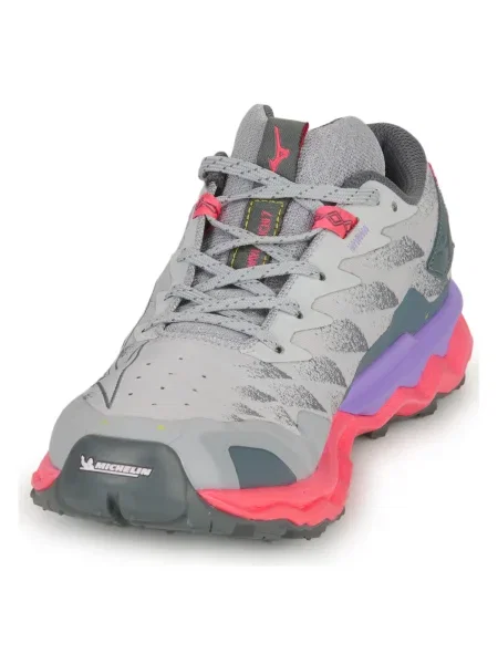 Pantofi Mizuno gri