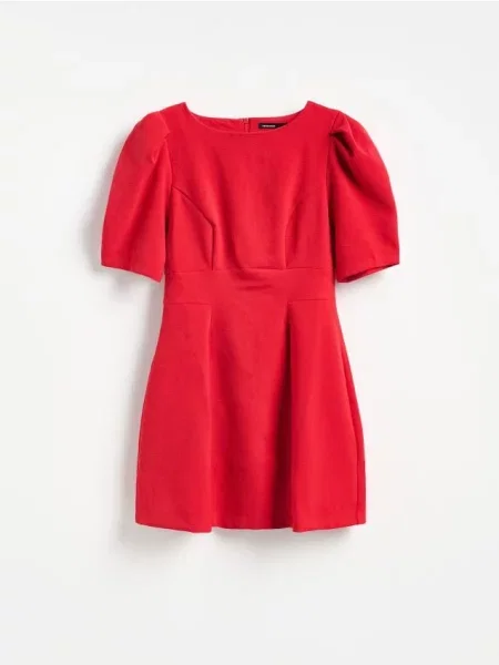 Reserved Rochie cu mâneci bufante roșu