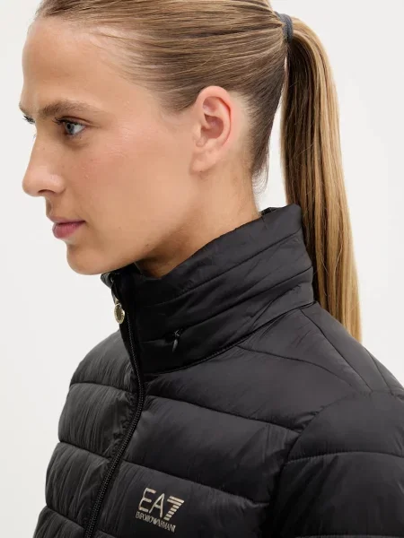 Демисезонная куртка Ea7 Emporio Armani черная