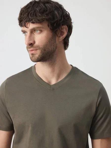 Koszulka slim fit khaki Mężczyzna S MANGO MAN