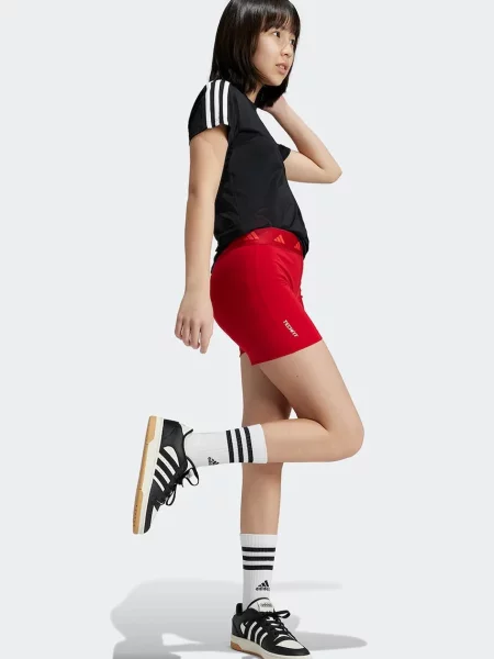 Adidas kraťasy červené
