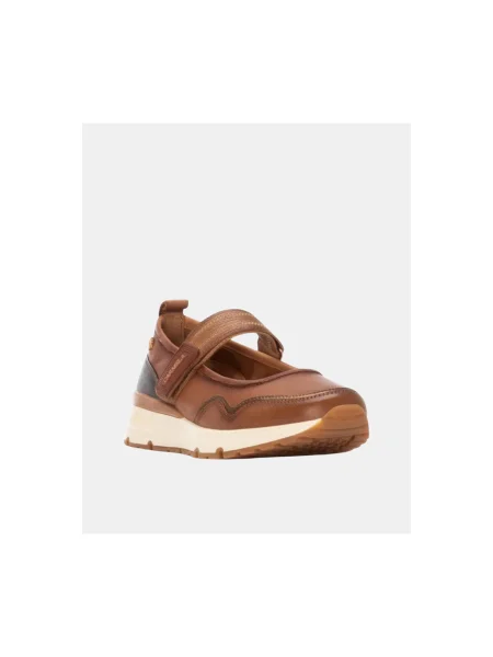 Pantofi Carmela maro