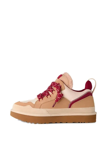 Sneakerși Ugg cu șireturi din dantelă