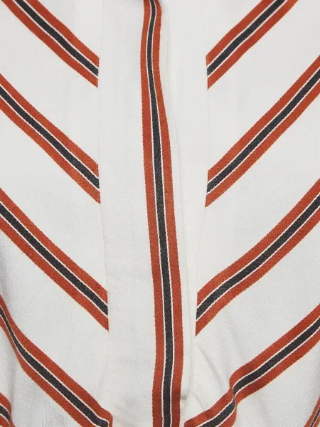 Rochie midi Maje cu dungi până la genunchi de costum alb