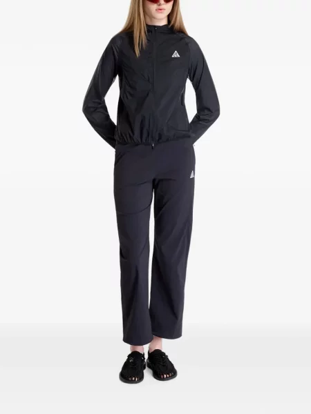 Geacă Nike roșu