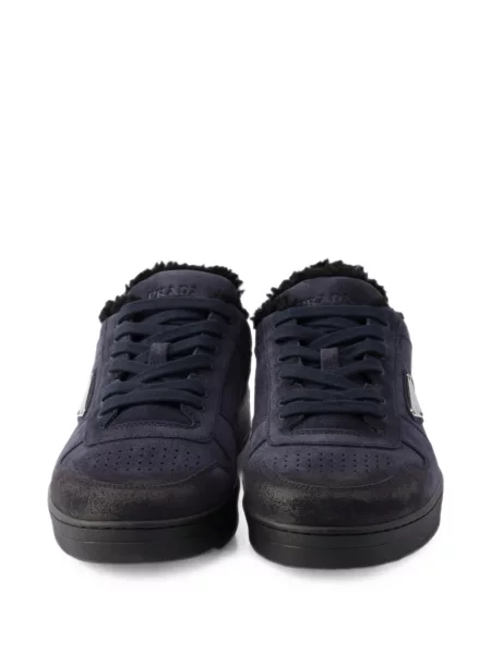 Sneakerși Prada din piele de căprioară albastru