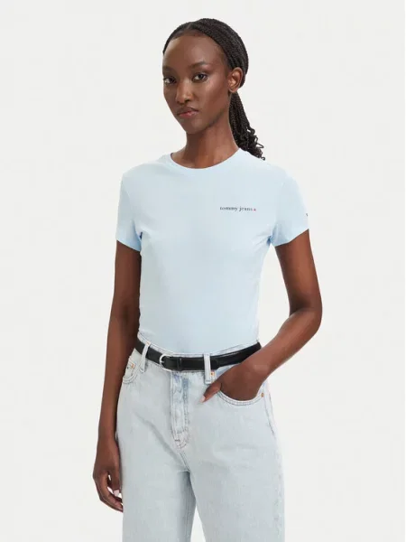 Тениска Tommy Jeans с автограф светлосиньо