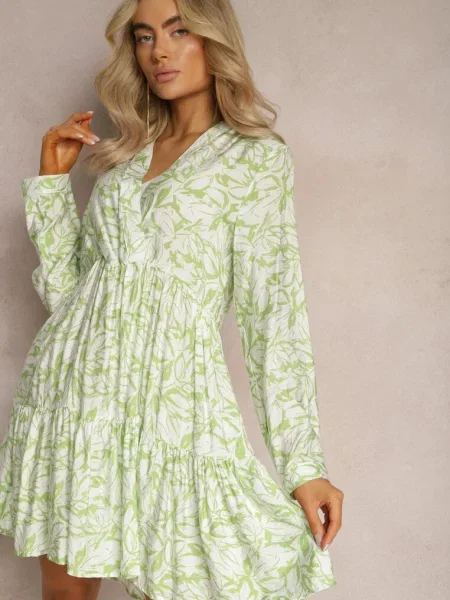 Kopertowa Sukienka Mini z Falbanką i Motywem Natury Oletia zielona