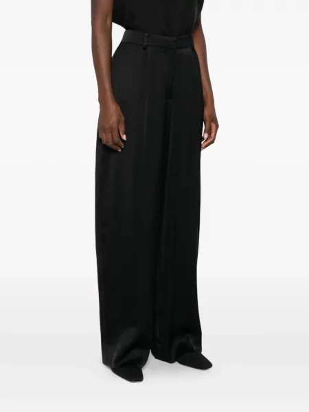 Pantaloni Toteme din satin negru