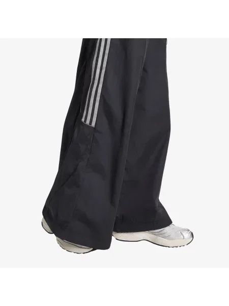 Потници adidas Teamgeist Track Pant Black/ Iron Met./ Black Reflective L черно