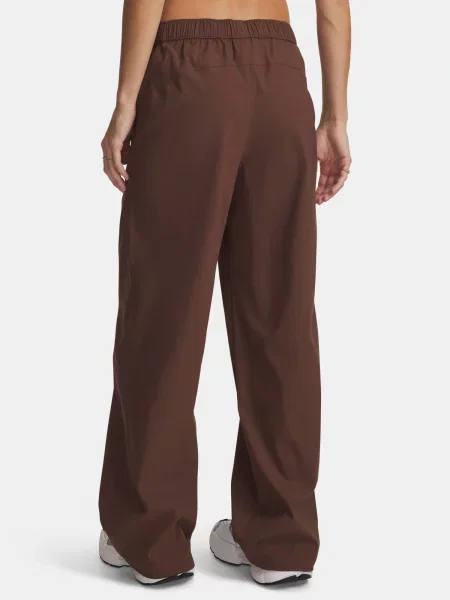 Pantaloni sport Under Armour maro