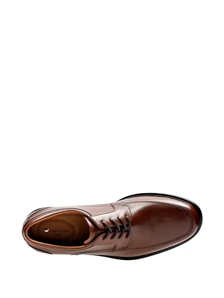 Σκαρπίνια derby Clarks Originals με κορδόνια με δαντέλα καφέ