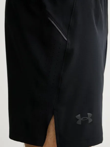Шорты Under Armour для бега черные