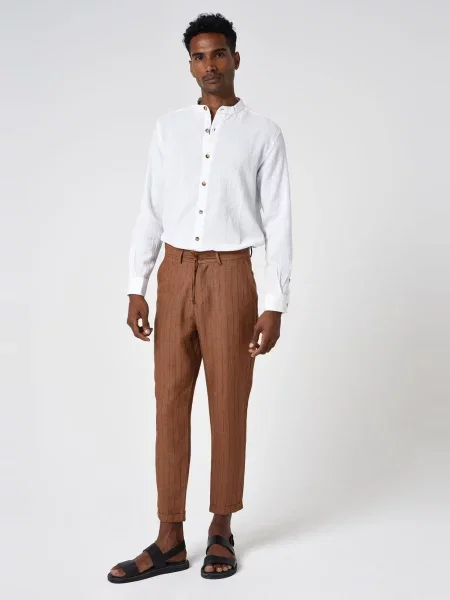 Antioch Pantaloni maro negru