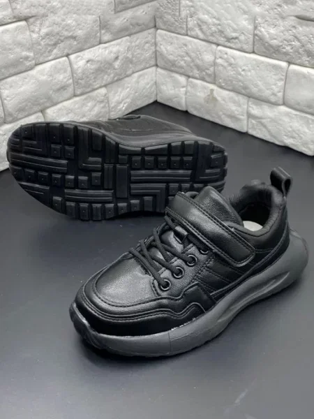 Детские кроссовки Jong Golf черные