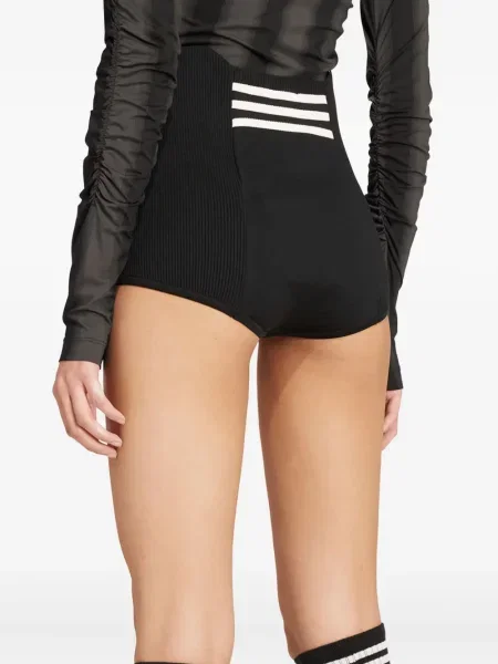 Pantaloni scurți Adidas cu imagine scurte negru
