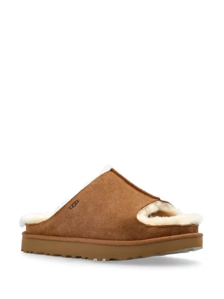Papuci Ugg maro