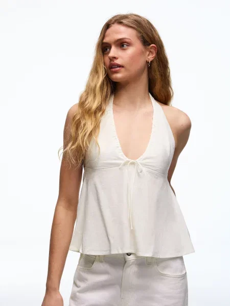 Bershka Top murdar alb