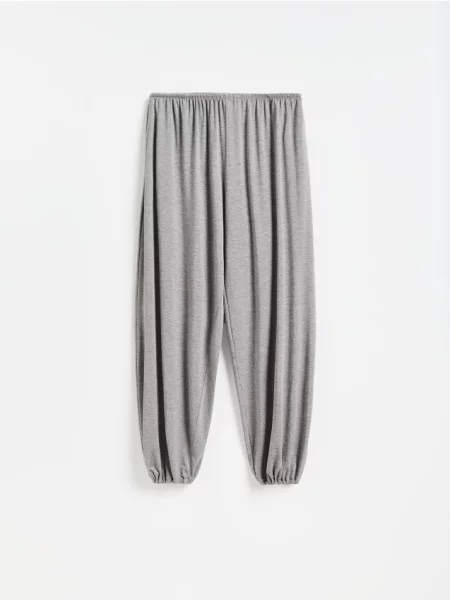 Pantaloni Reserved gri