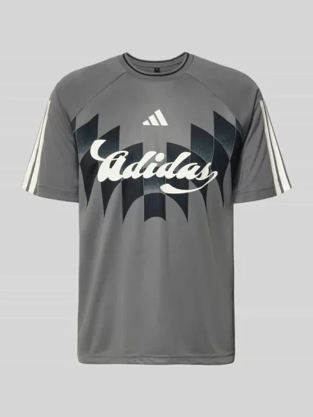 T-shirt o kroju regular fit z nadrukiem z logo Adidas Sportswear