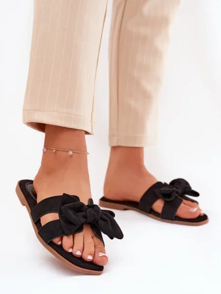 Copati Boto z lokom brez pet črna