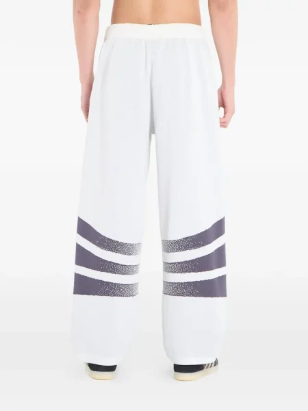 Бягане шорти Adidas на цветя корсет черно