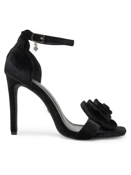 Босоножки Deezee черные