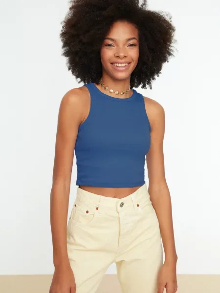 Top Trendyol albastru