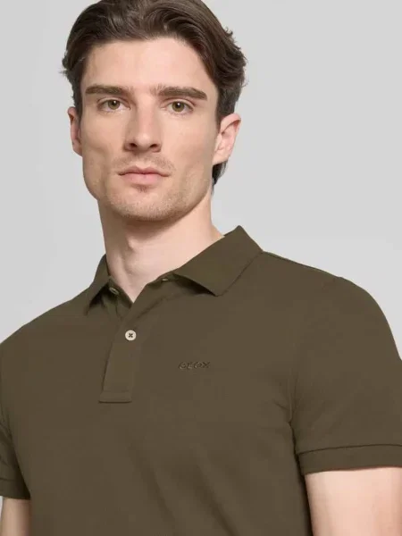 Koszulka polo o kroju slim fit z wyhaftowanym logo Geox