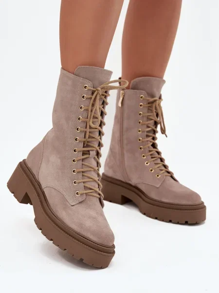 Semišové kotníkové boty Zazoo béžové