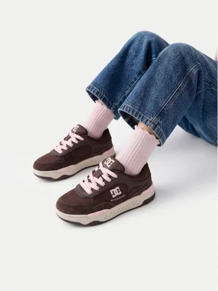 DC Shoes Sneakers închis maro