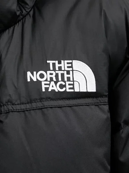 Пухова куртка The North Face Nuptse зимова чорний