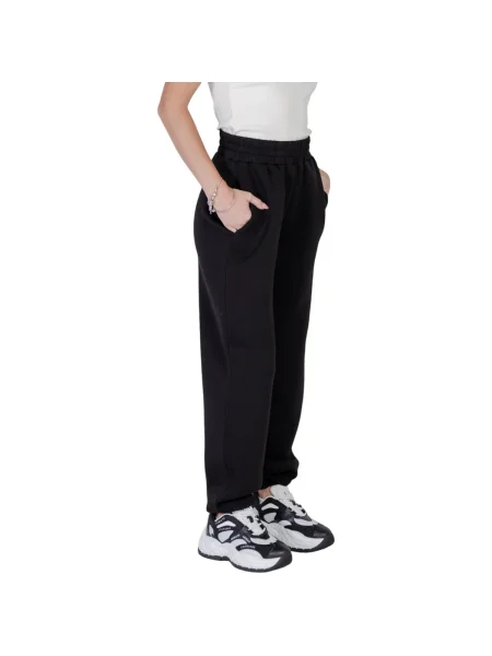 Trening Guess negru