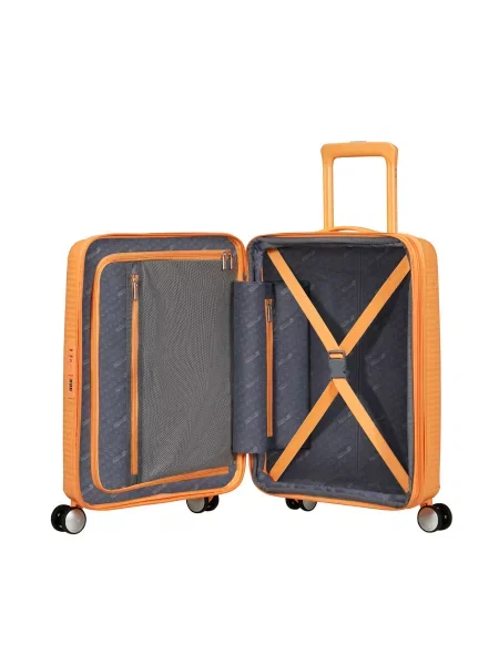 Чемодан American Tourister оранжевый