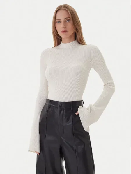 Kontatto Гольф Écru