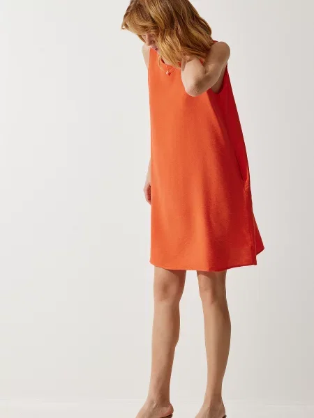 Lniana sukienka midi Happiness İstanbul bez rękawów w kształcie litery A czerwona