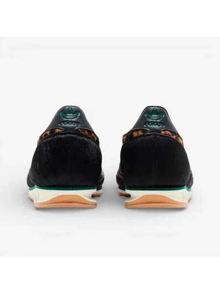 Pantofi Adidas cu imagine cu model leopard verde