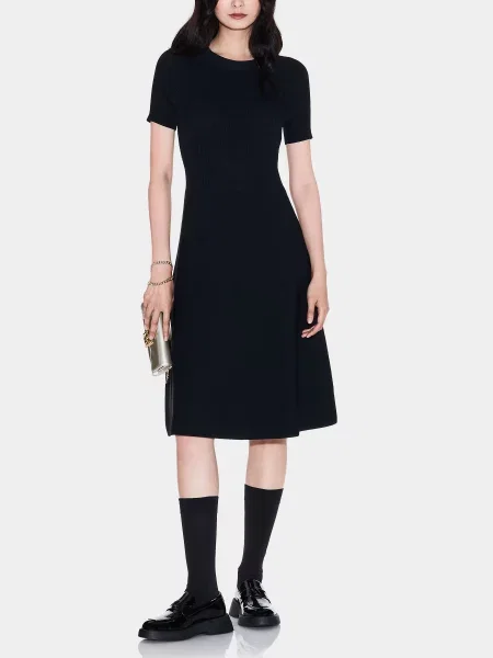 Сукня міді Armani Exchange віскоза/поліамід чорний