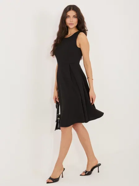 Rochie Moda Italy fără mâneci evazată negru