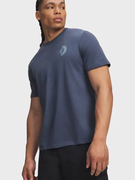 Футболка Under Armour серая