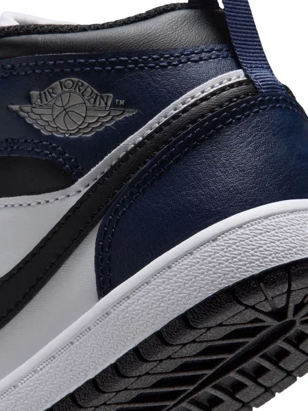 Jordan 1 Mid sportcipő gyerek bőr fekete