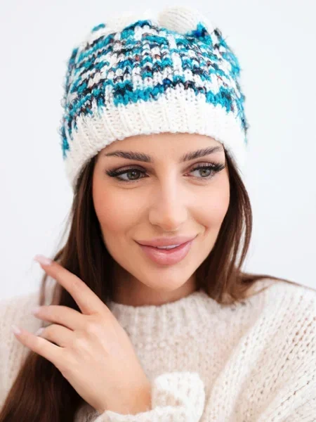 Căciulă Kesi cu model norvegian